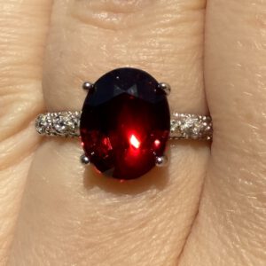 Granat Ring m/Zirkoner