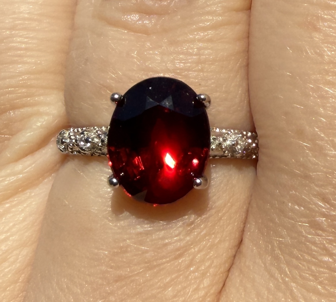 Granat Ring m/Zirkoner