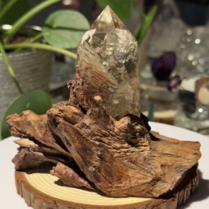 Gardenquartz på tre base